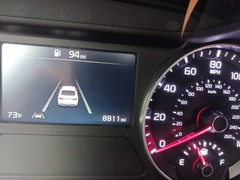 Used 2024 Kia Forte LXS w/ LXS Technology Package FWD image 17