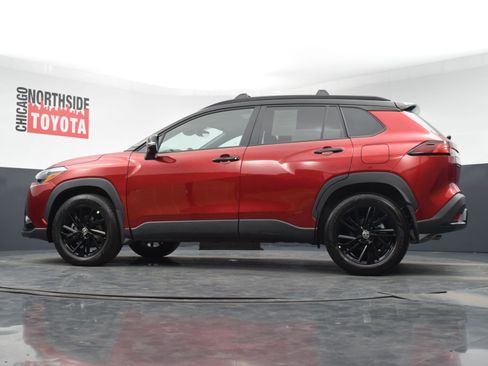 Used 2025 Toyota Corolla Cross AWD Hybrid w/ Moonroof Package image 28