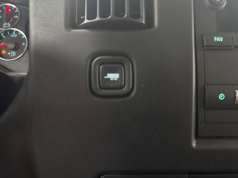 New 2026 Chevrolet Express 3500 w/ Power Convenience Package RWD image 14