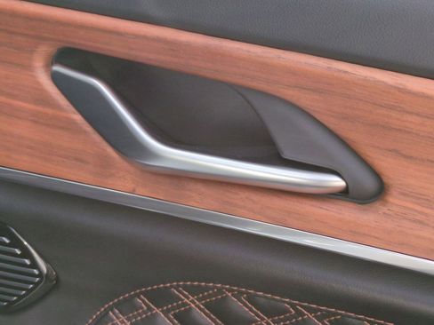 Used 2023 Jeep Grand Cherokee L Summit image 43