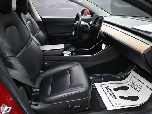Used 2018 Tesla Model 3 Long Range image 30