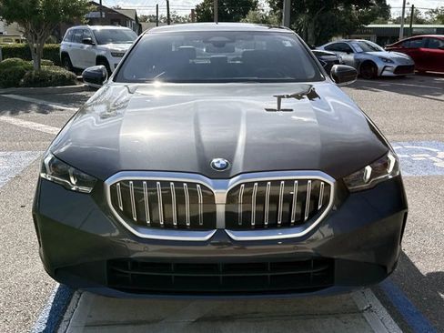 Used 2025 BMW 530i RWD image 8