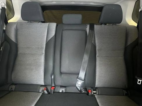 Used 2023 Nissan Rogue SV FWD image 32