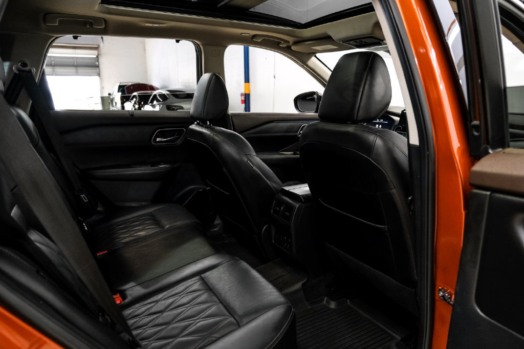 Used 2023 Nissan Rogue Platinum w/ Platinum Premium Package AWD/4WD image 37