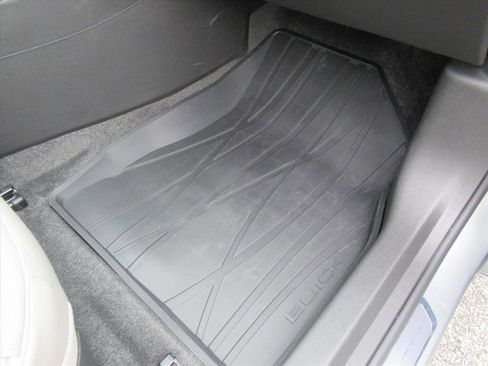 Used 2024 Buick Envista Avenir image 27