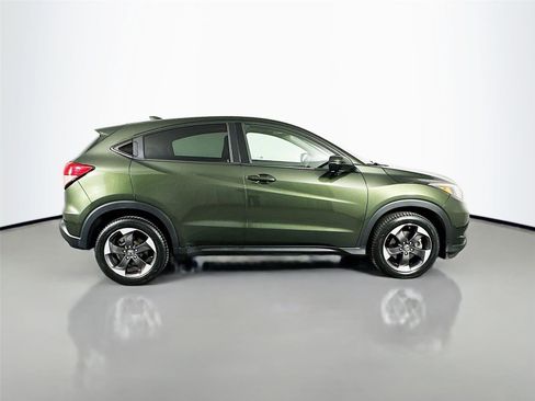 Used 2018 Honda HR-V EX image 17