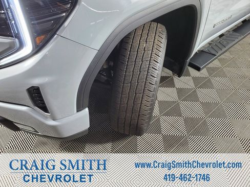 Used 2024 GMC Sierra 1500 Elevation image 33