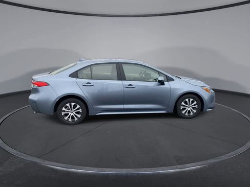 Certified 2022 Toyota Corolla LE image 7