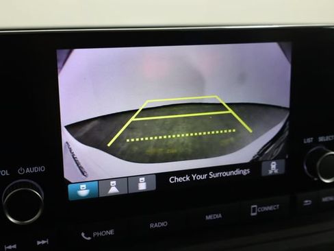 Used 2024 Honda Accord EX image 31