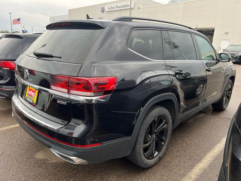 Used 2022 Volkswagen Atlas SE AWD/4WD image 6