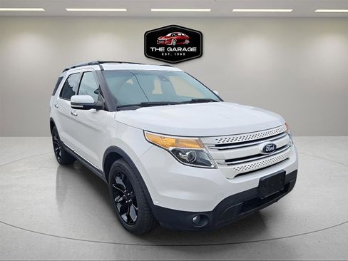 Used 2014 Ford Explorer Limited w/ Equipment Group 302A image 8