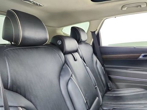 Used 2021 Genesis GV80 3.5T Advanced + w/ Advanced Package 06 image 27