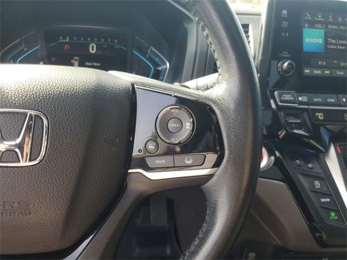 Used 2020 Honda Odyssey Elite image 21