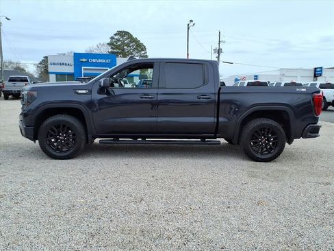 Used 2022 GMC Sierra 1500 Elevation w/ Elevation Premium Package image 4