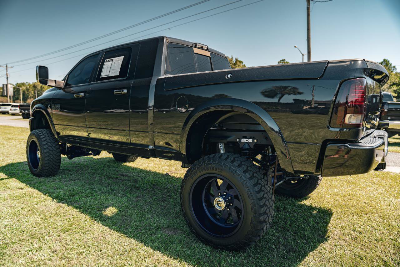 Used 2017 RAM 2500 Laramie w/ Sport Appearance Group AWD/4WD image 5