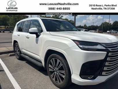 Used 2025 Lexus LX 600 4WD w/ Accessory Package (2T)