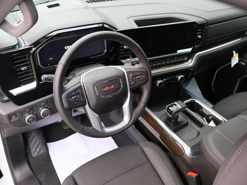 New 2026 GMC Sierra 1500 Elevation w/ Preferred Package image 24
