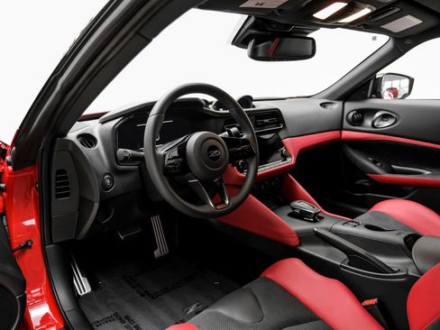 Used 2026 Nissan Z Performance w/ Floor Mat Package RWD image 5