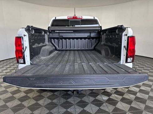 Used 2023 Chevrolet Colorado W/T RWD image 20