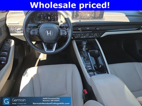 Certified 2023 Honda Accord Touring image 3