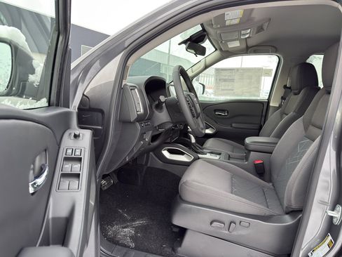 New 2026 Nissan Frontier SV image 11