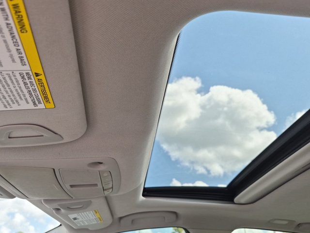 Used 2015 INFINITI Q50 AWD w/ Moonroof Package image 16