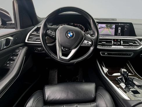 Used 2020 BMW X5 xDrive40i w/ Premium Package AWD/4WD image 9