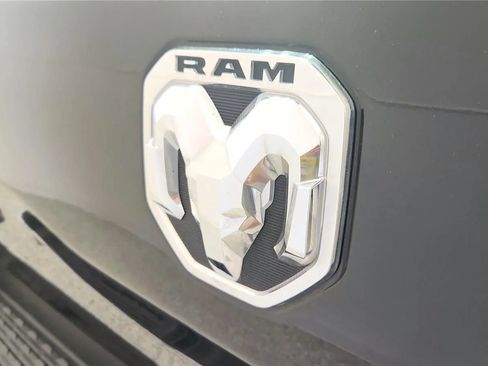 Used 2023 RAM 1500 Big Horn AWD/4WD image 16