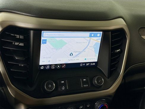 Used 2022 GMC Acadia Denali w/ Denali Ultimate Package image 7