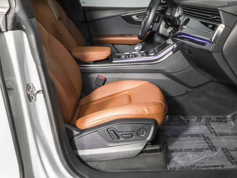 Used 2022 Audi Q8 Premium Plus w/ Premium Plus Package image 49