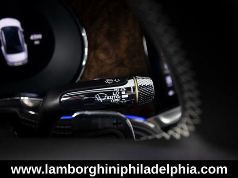 Used 2024 Bentley Flying Spur V8 AWD/4WD image 22