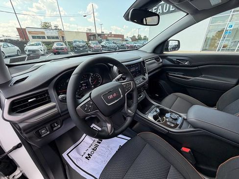 Certified 2023 GMC Acadia AT4 AWD/4WD image 35