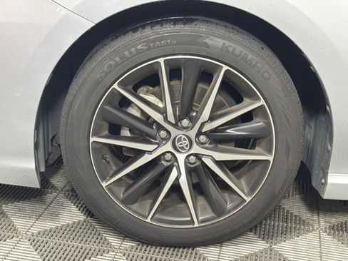 Used 2022 Toyota Camry SE FWD image 29