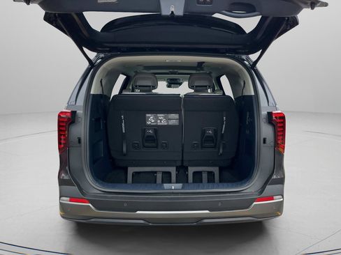 New 2026 Kia Carnival SX Prestige image 12