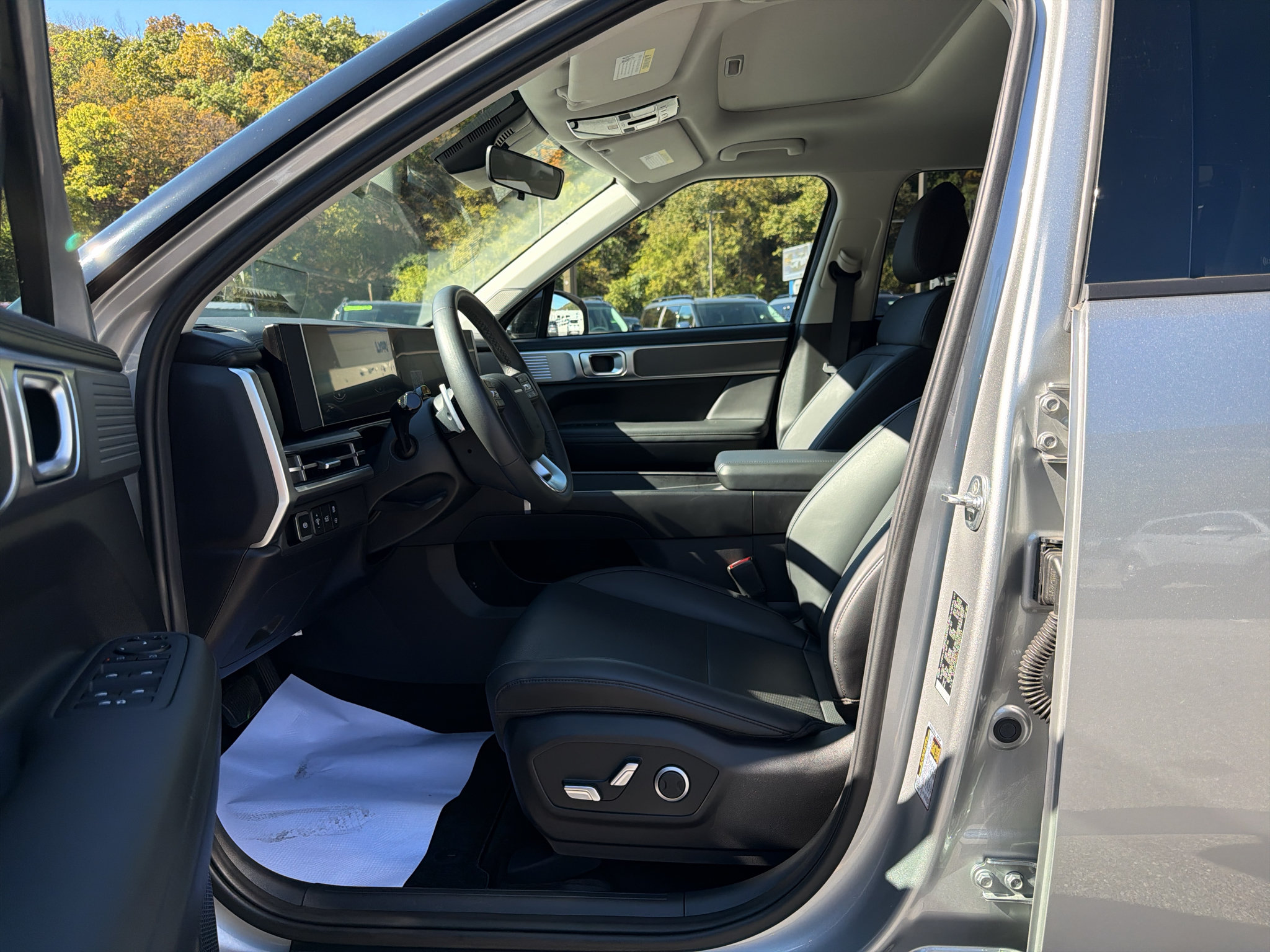 Certified 2024 Hyundai Santa Fe XRT AWD/4WD image 10
