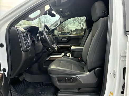 Used 2021 Chevrolet Silverado 1500 LT Trail Boss w/ Bed Protection Package image 18