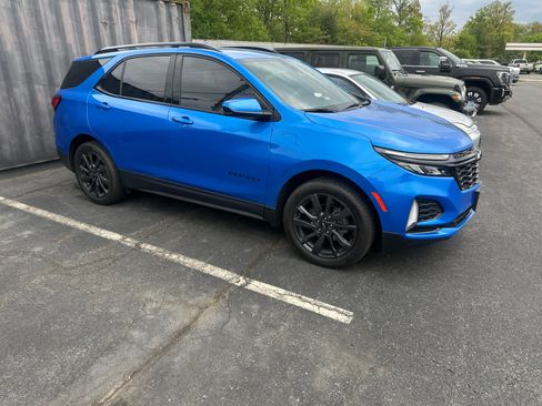 Used 2024 Chevrolet Equinox RS FWD image 3