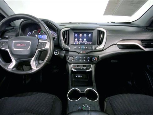 Used 2024 GMC Terrain SLE image 14