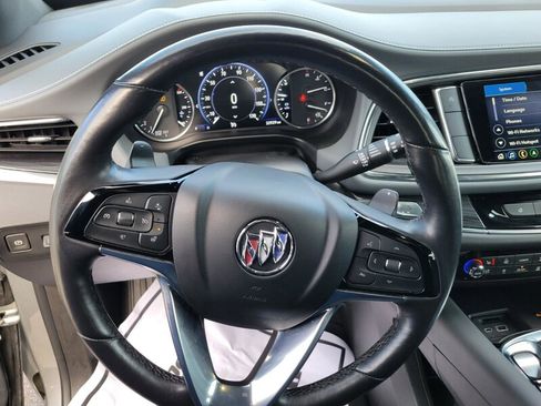 Used 2024 Buick Enclave Premium image 24