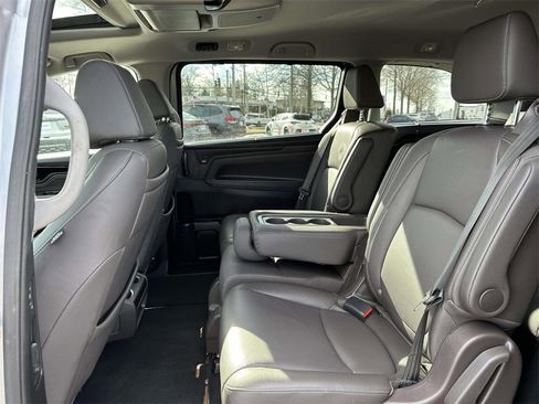 Certified 2023 Honda Odyssey Touring image 9