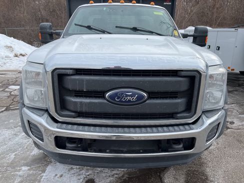 Used 2015 Ford F550 2WD Regular Cab Super Duty image 27