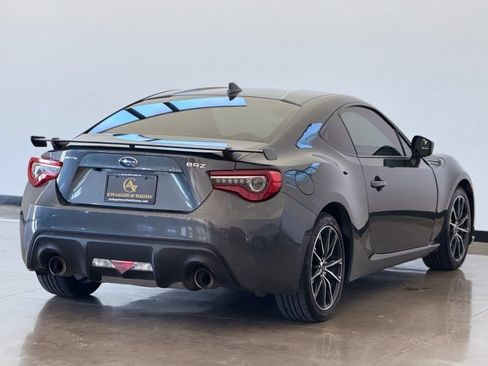 Used 2020 Subaru BRZ Limited RWD image 7