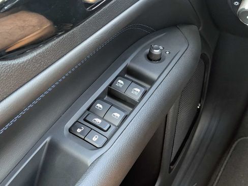 New 2026 Jeep Compass Latitude AWD/4WD image 20