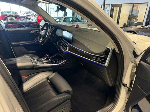 Used 2020 BMW X7 xDrive40i w/ Premium Package image 31