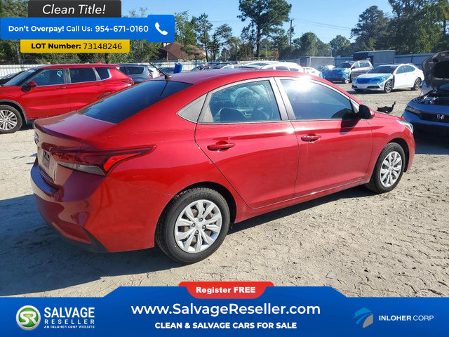 Used 2022 Hyundai Accent SE FWD image 4