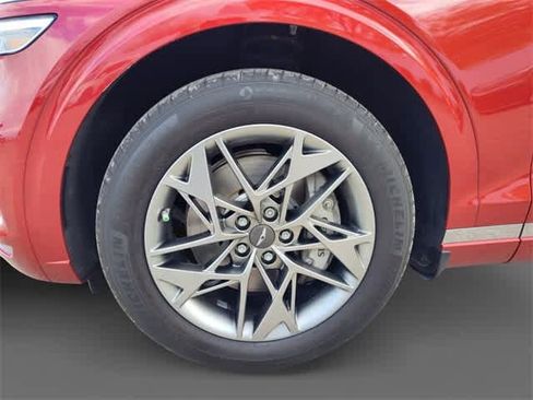 Used 2023 Genesis GV70 2.5T w/ Select Package image 16