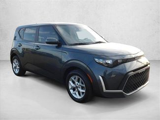Used 2024 Kia Soul LX w/ Option Group 015 FWD video 3