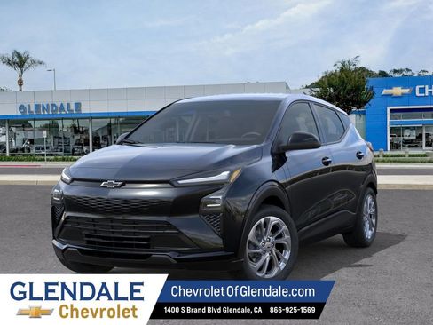 New 2027 Chevrolet Bolt LT w/ Comfort Package FWD image 6