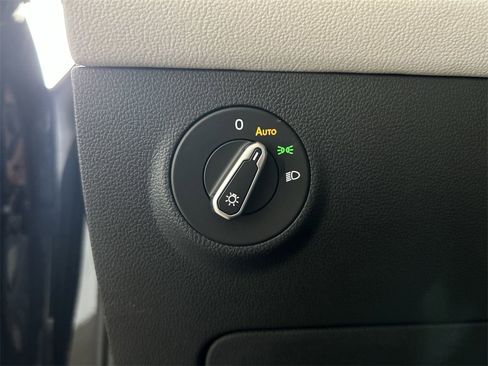 New 2026 Volkswagen Taos S image 14