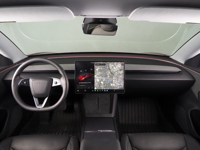 Used 2025 Tesla Model 3 Long Range RWD image 3